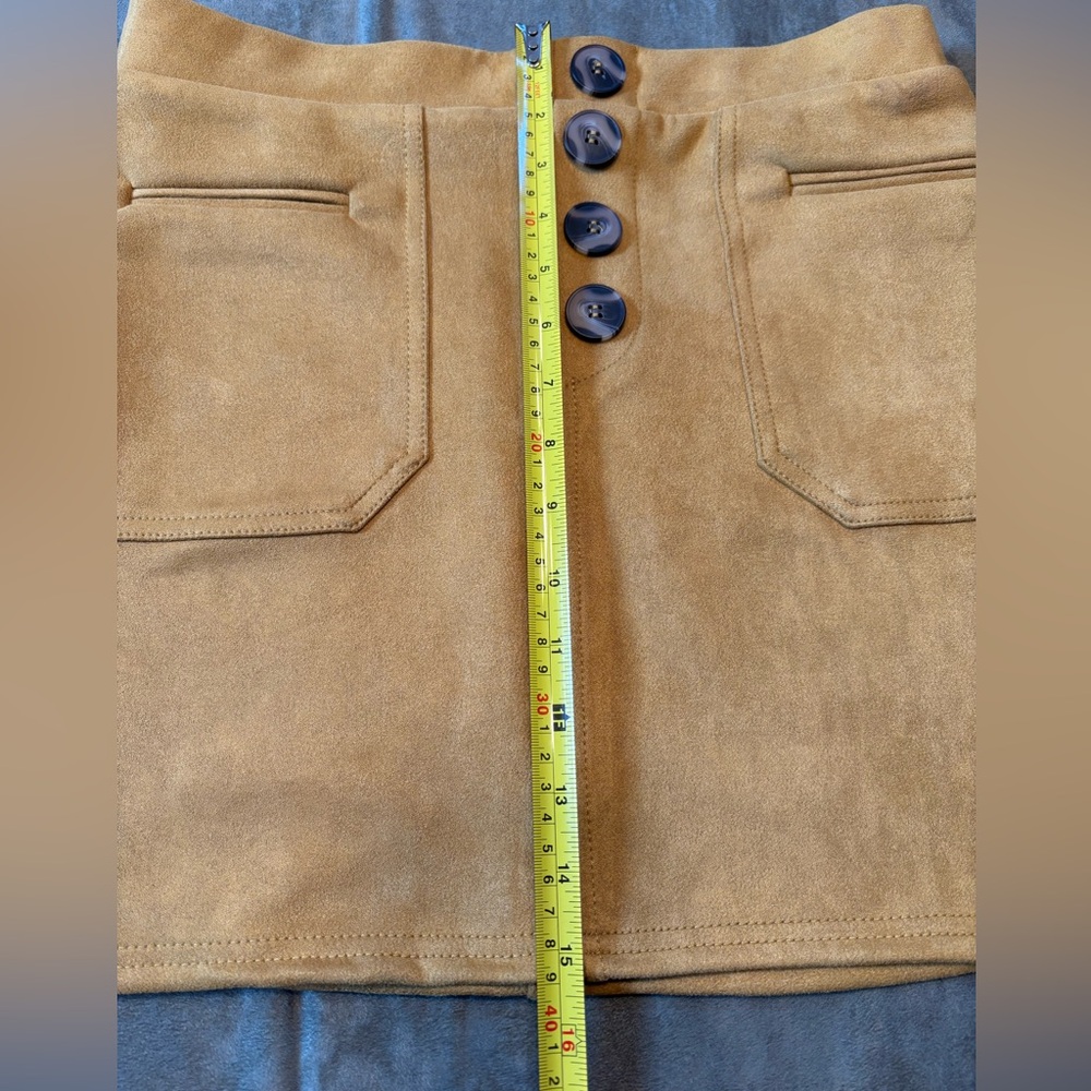 BLASHE Women’s SZ M Faux Stretch Suede Mini Skirt, Rich Saffron Yellow Color - Picture 16 of 16